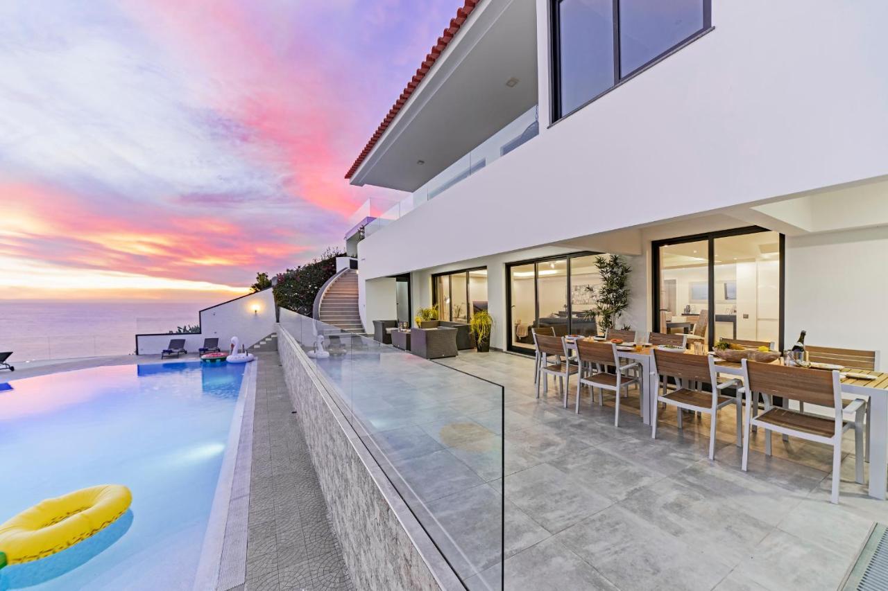 Sky Villa By An Island Apart Funchal  Exterior foto